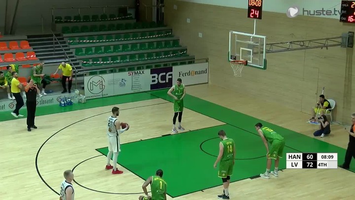 Rytieri a Patrioti víťazne, Prievidza odkladá zápasy